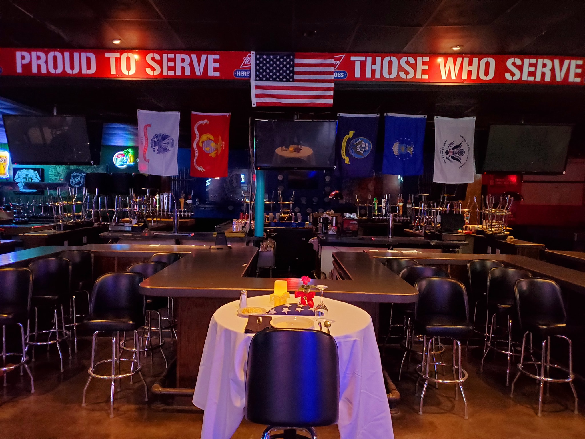 Sharky's Bar and Grill photo 2