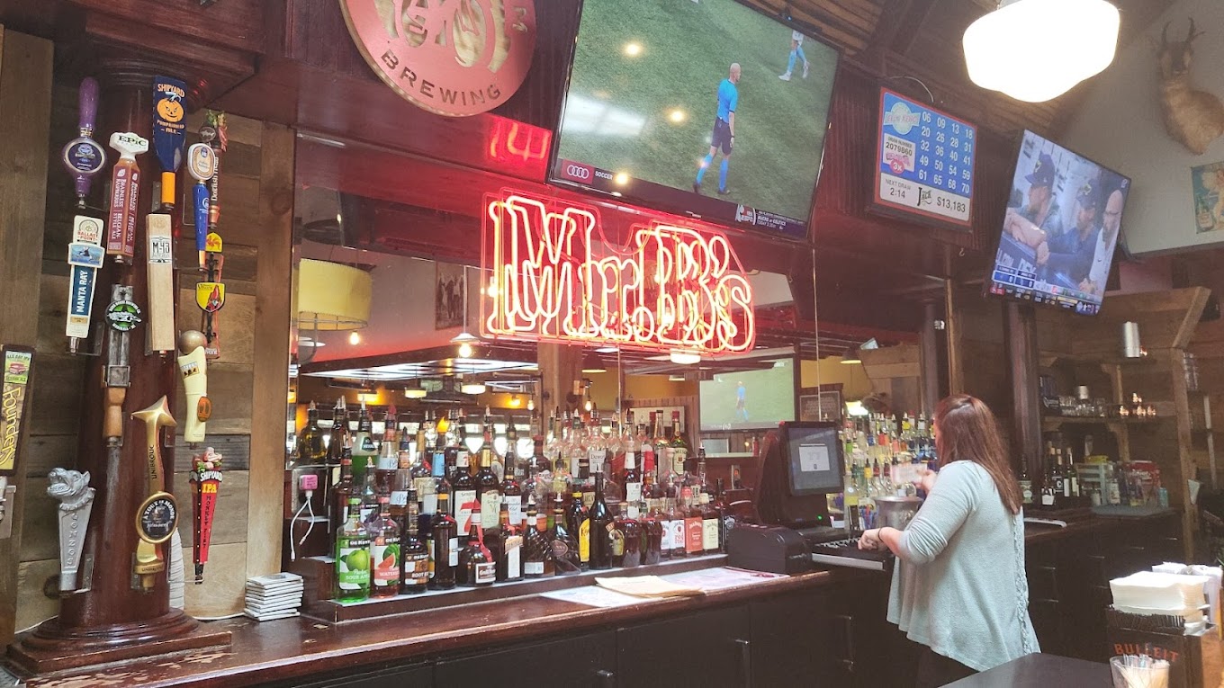 Mr. B's Roadhouse