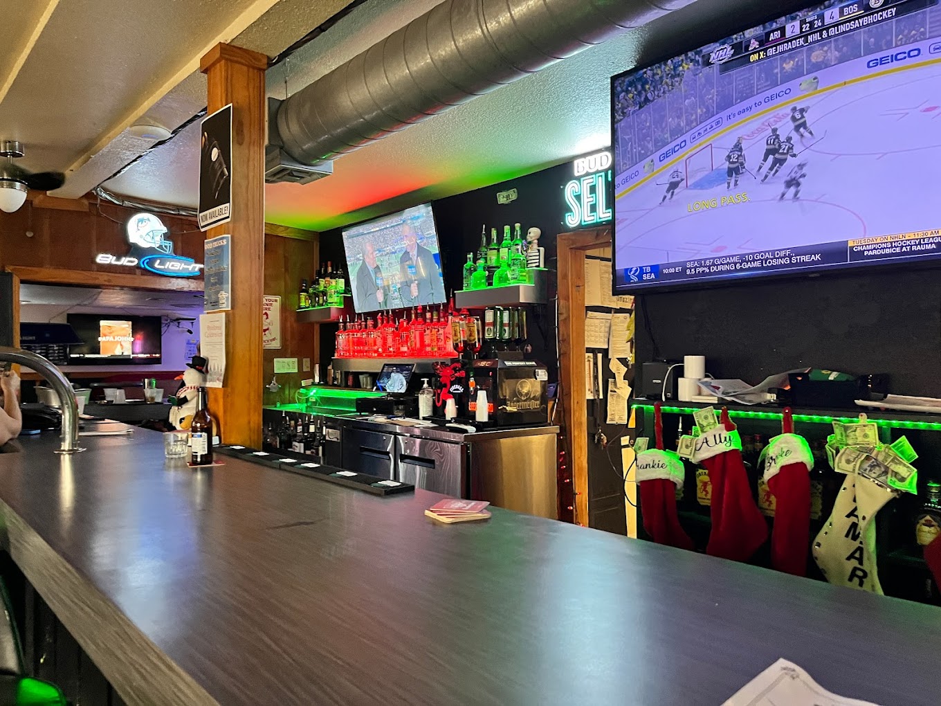 Merk's Bar and Grill photo 2
