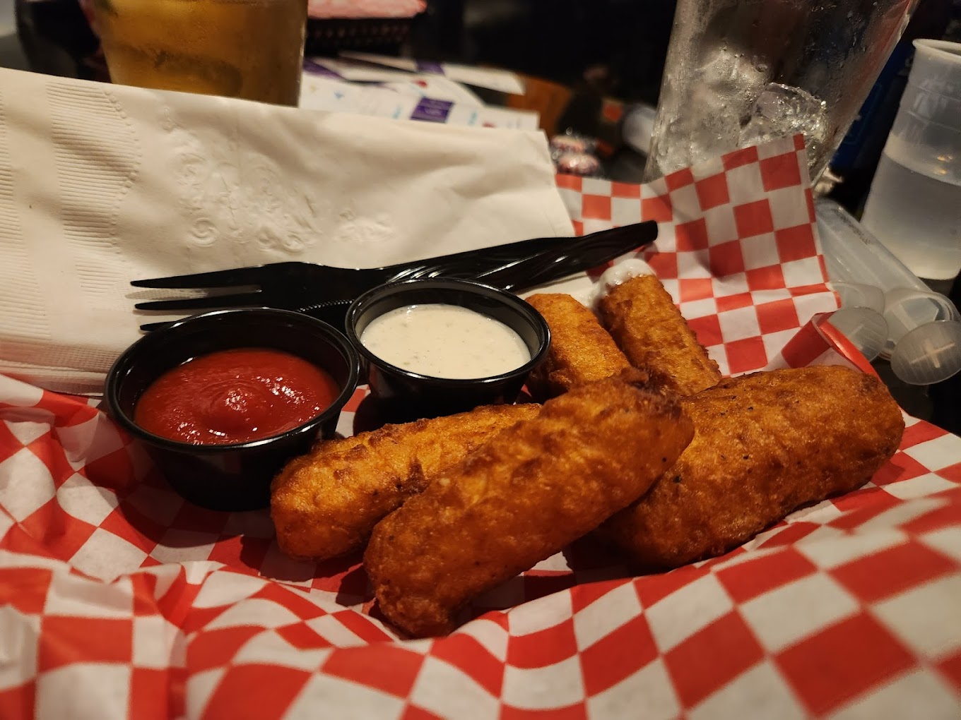 The Common Interest Karaoke Bar and Grill photo 3