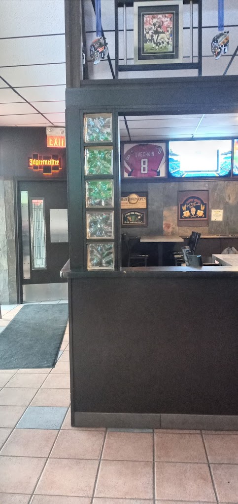 Boomers Sports Bar photo 3