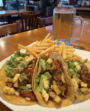 Rookies Restaurant and Sports Bar photo 3
