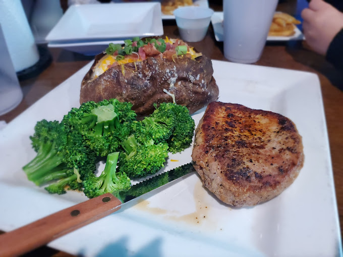 Fat Daddy's Pub and Grille photo 3