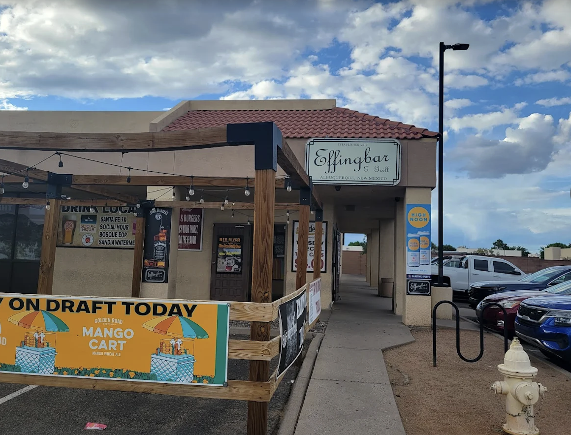 Effingbar and Grill photo 6