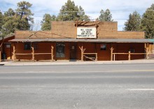The Lions Den Bar & Grill photo 2