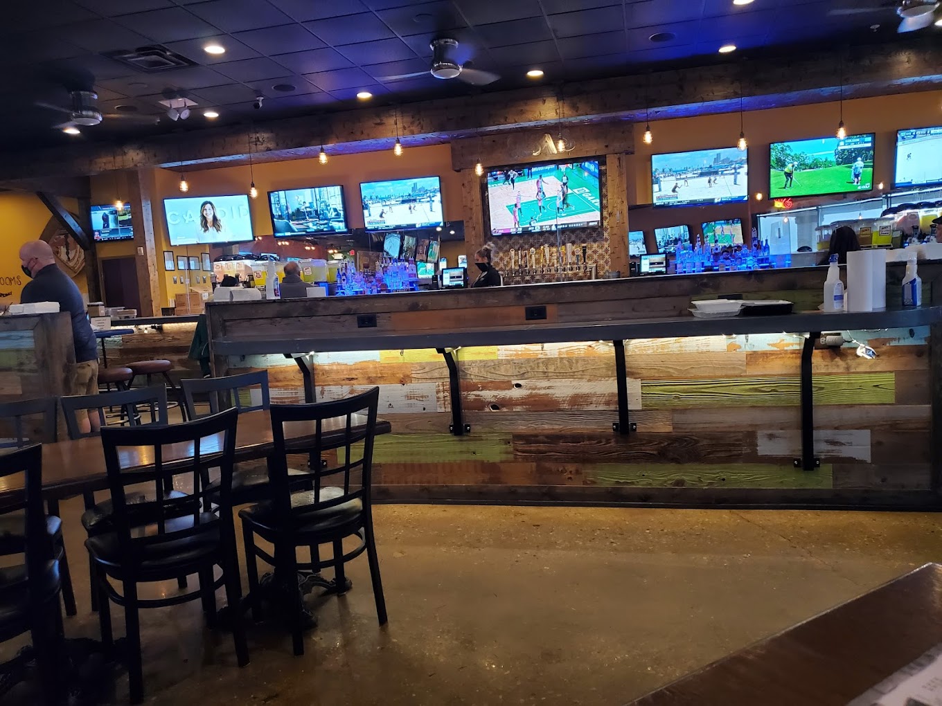 Elsa's Corner Cantina photo 2