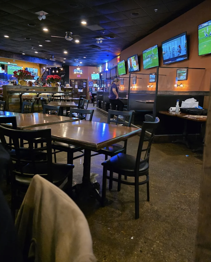 Elsa's Corner Cantina photo 4