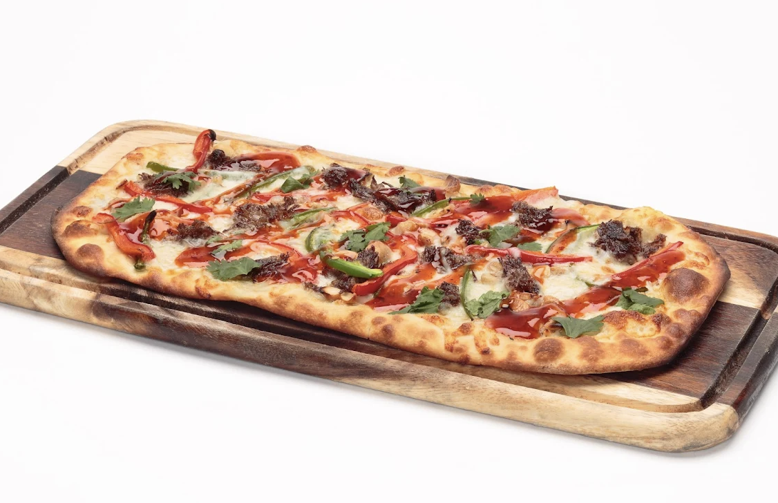 Oggi's Sports Brewhouse Pizza Del Mar photo 6