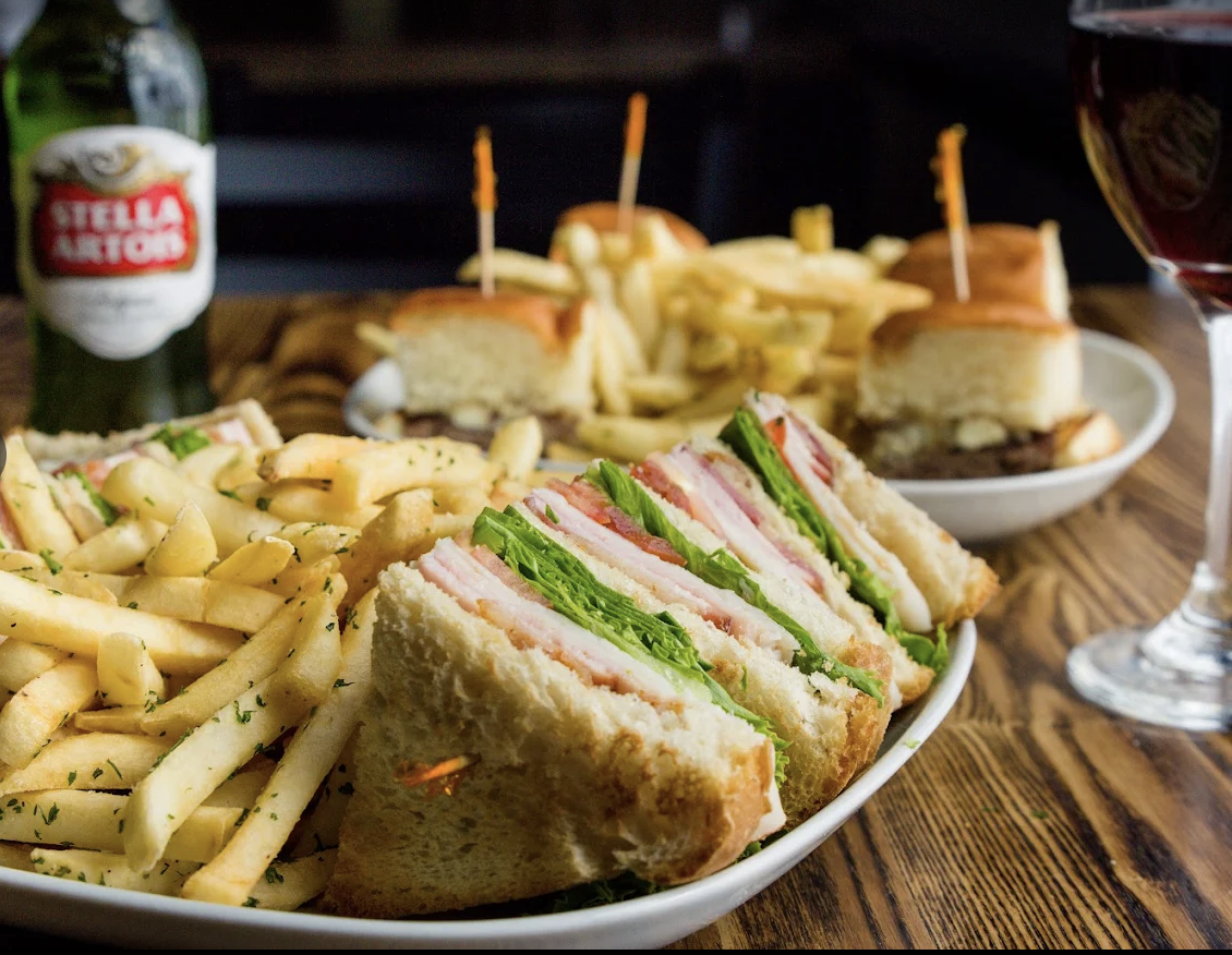 Harry's Sports Bar & Grill photo 5