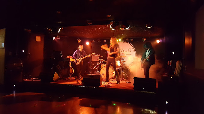 Navajo Live photo 2