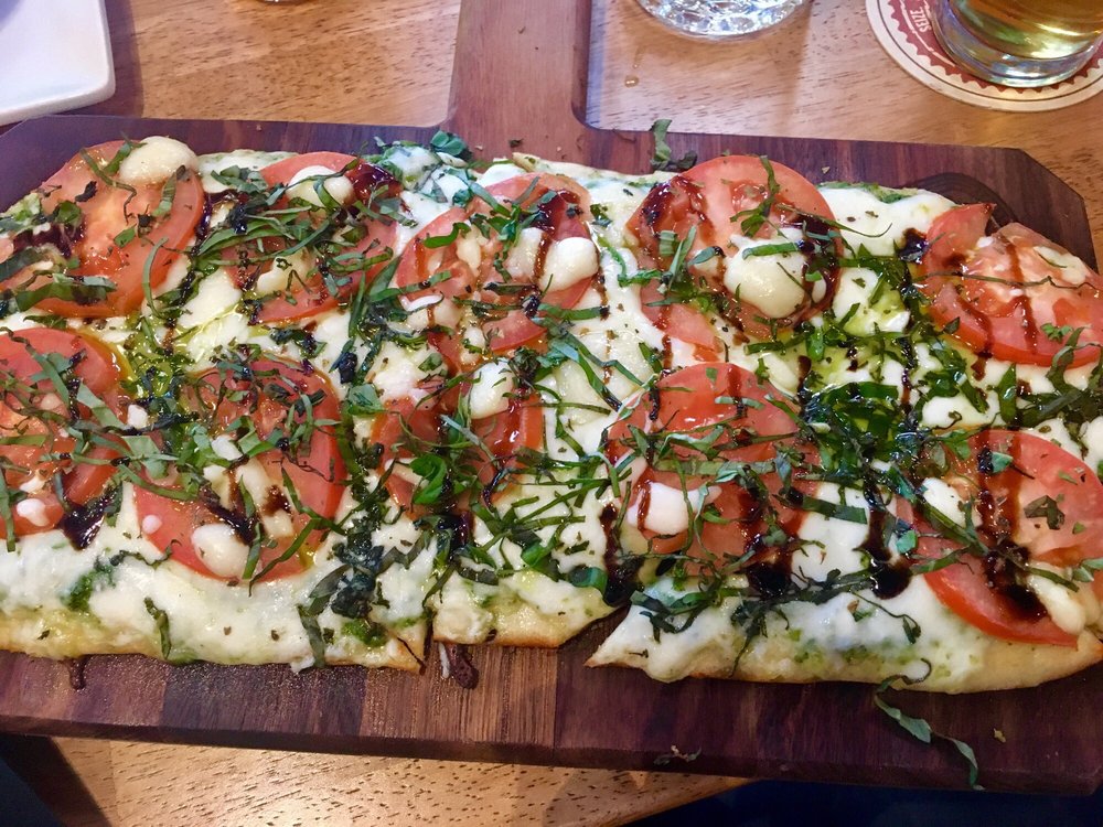 Urge Gastropub & Common House photo 2