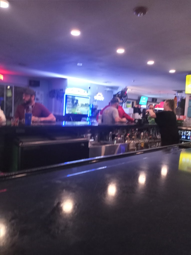 Grumpy's Bar and Grill photo 2