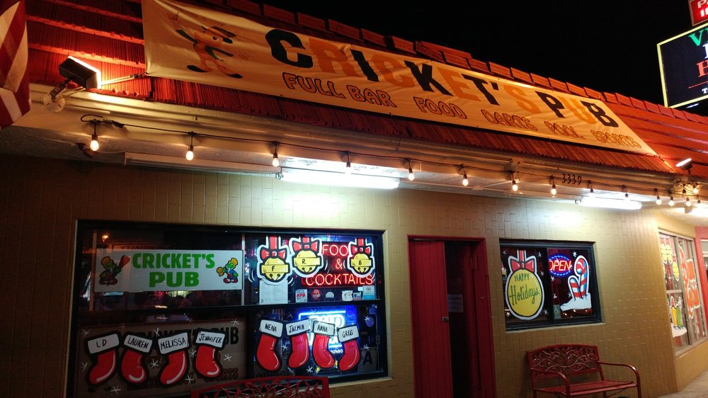 Crickets Pub photo 3