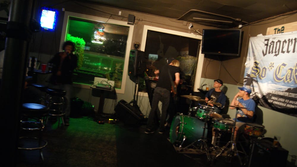 The Salty Frog Bar photo 3