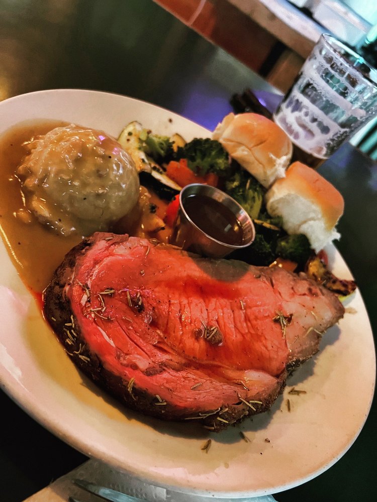 JT's Tavern photo 2