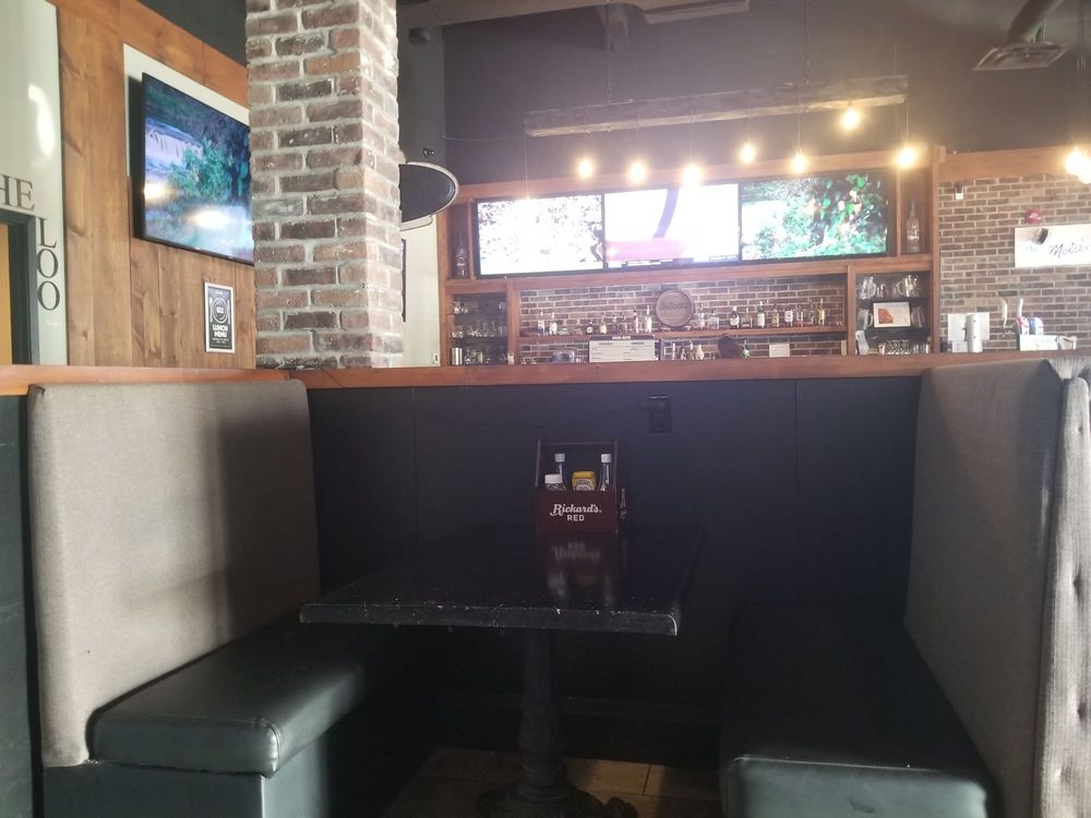 Bollocks Pub & Kitchen