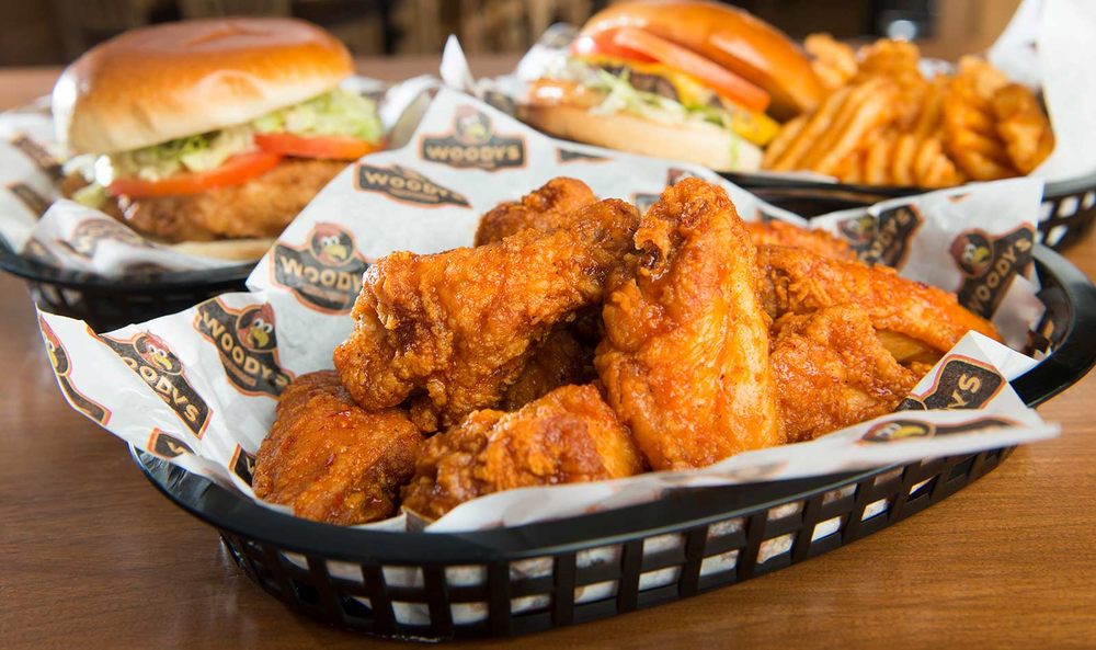 WOODY'S WING HOUSE - WORTHINGTON photo 2