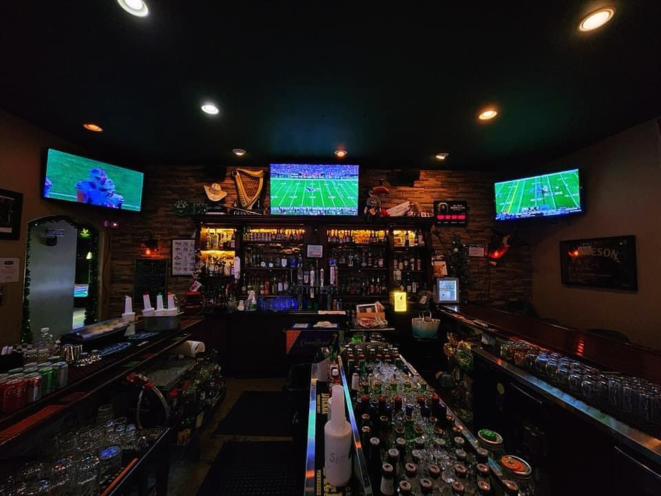 LT Corner Pub photo 5