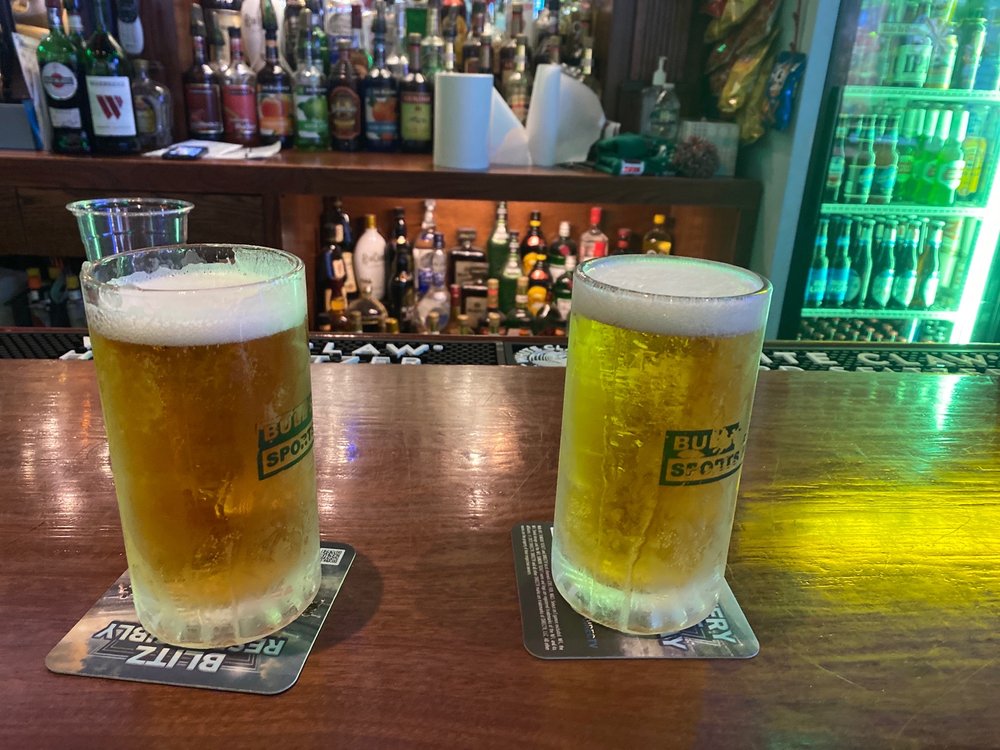 Bull's Eye Sports Pub photo 2
