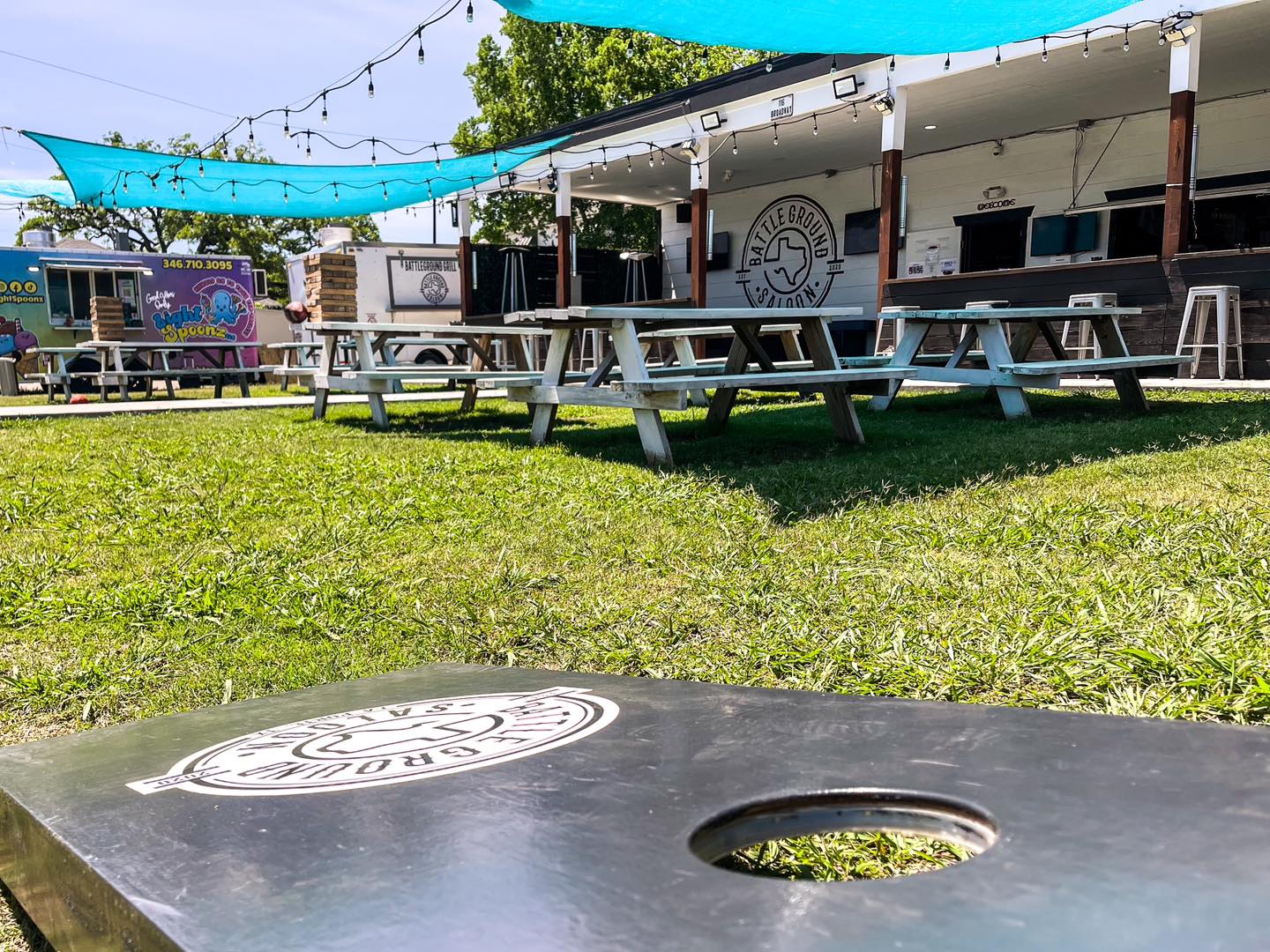 Battleground Saloon photo 2
