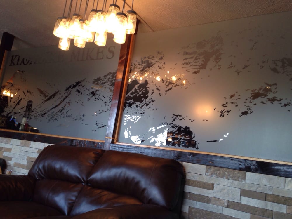 Klondike Mikes and the Main St Grill