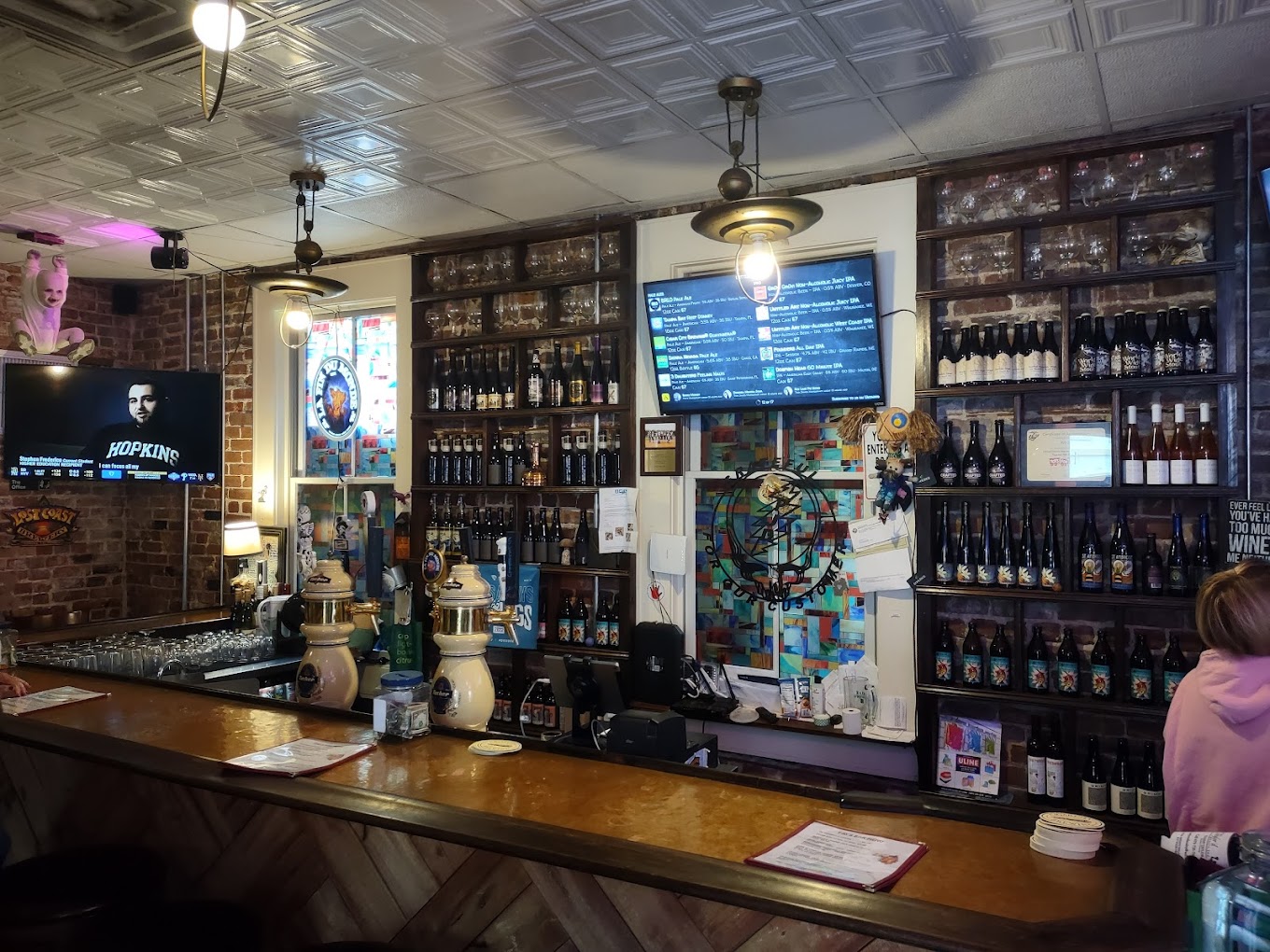 PJD'S Beer & Wine Garden photo 2