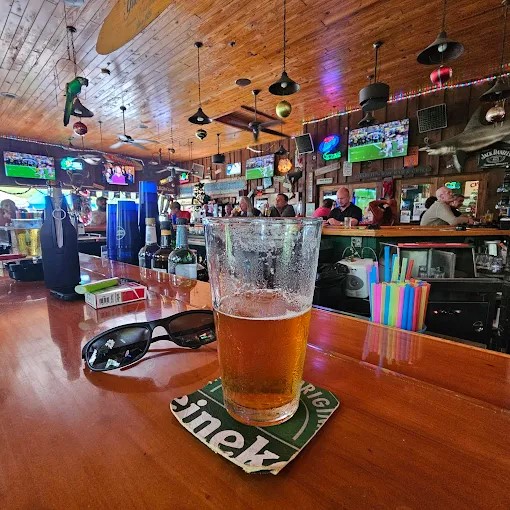 Charlies Neighborhood Bar & Grill
