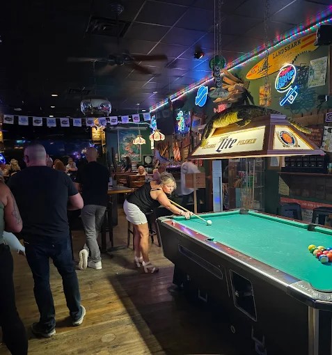 Charlies Neighborhood Bar & Grill photo 2