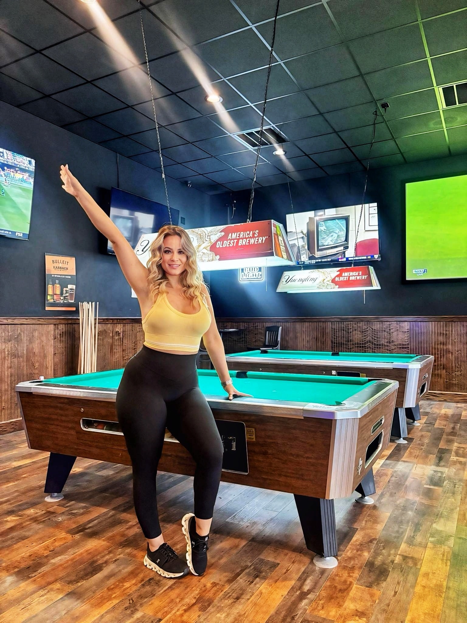 Tailgators Pub And Grill photo 3