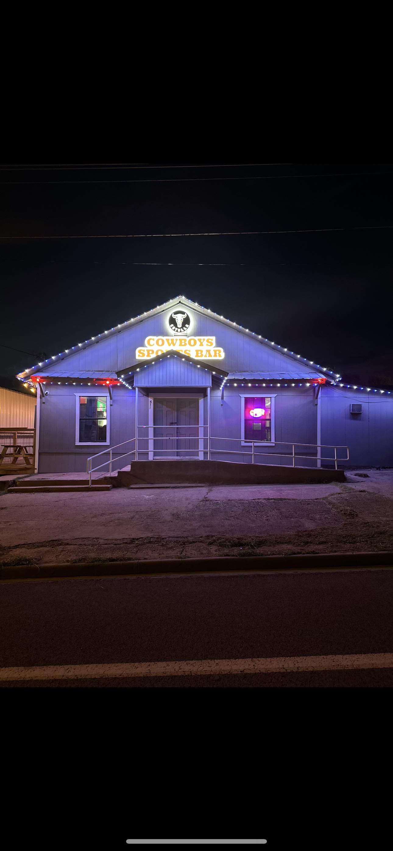 Cotulla Cowboys Sports Bar LLC photo 2