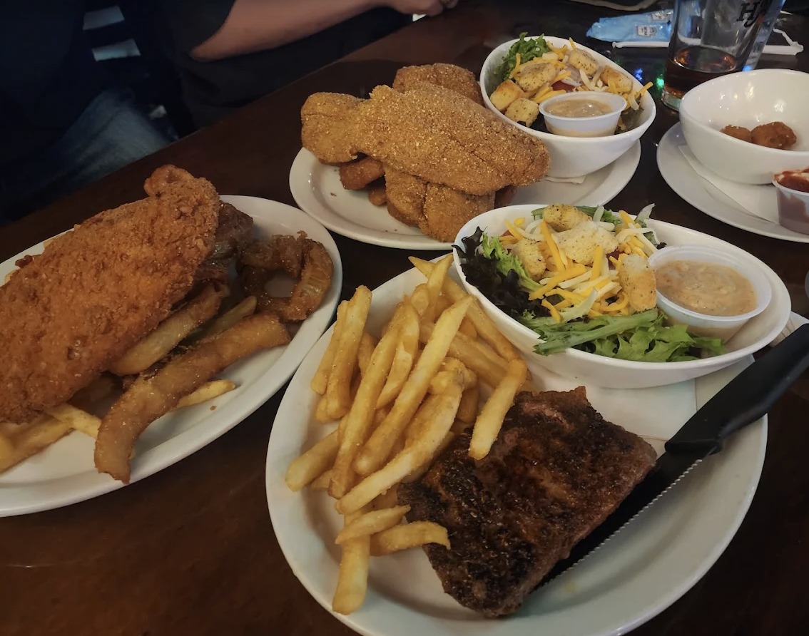 Hank's Honky Tonk